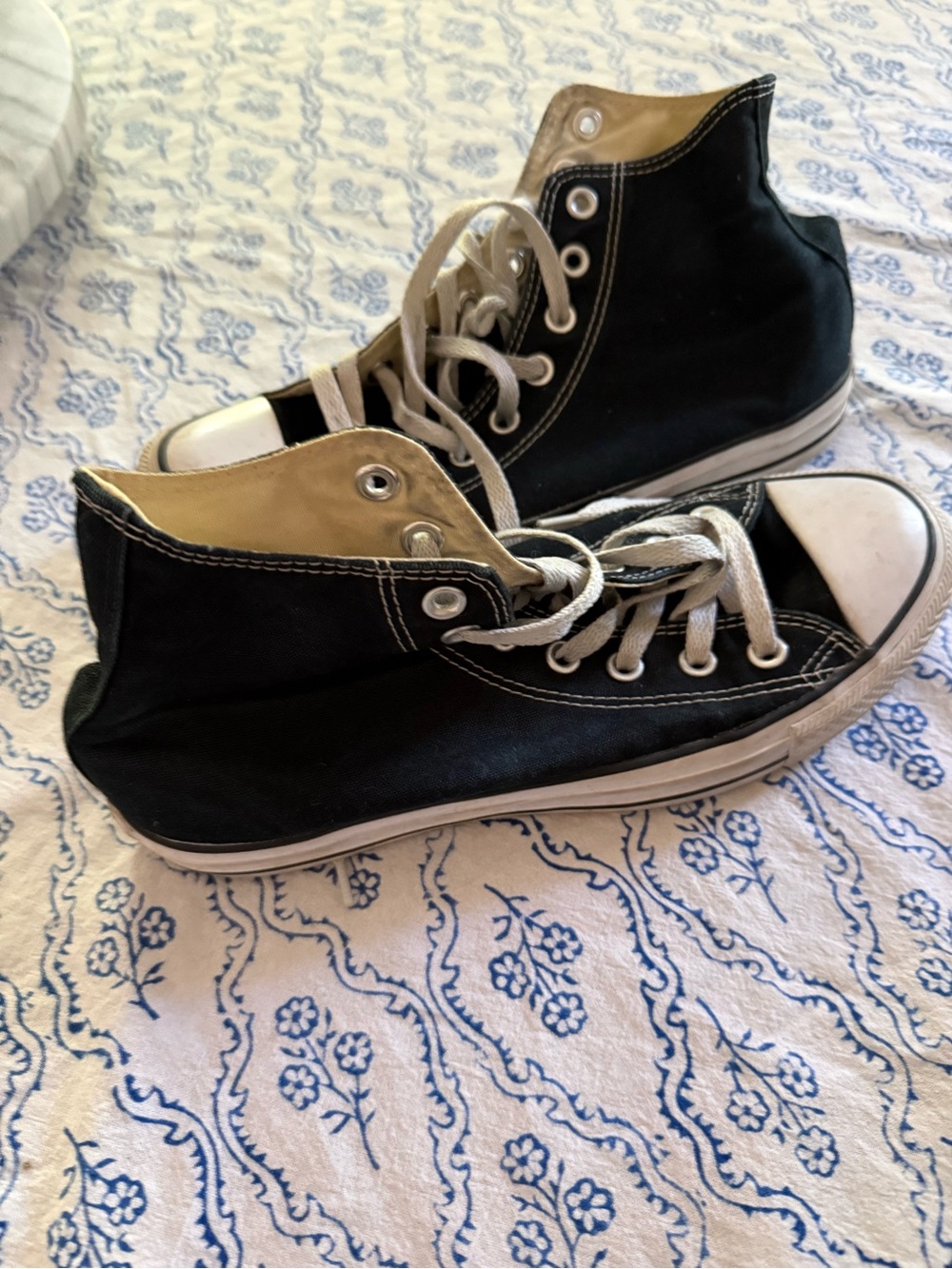 Converse High-Top Sneakers in Beige and White
